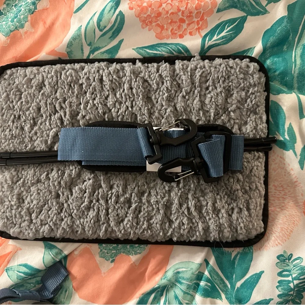 Sherpa Trek Tote 2 in 1 Backpack ***Brand New With Tags!!***